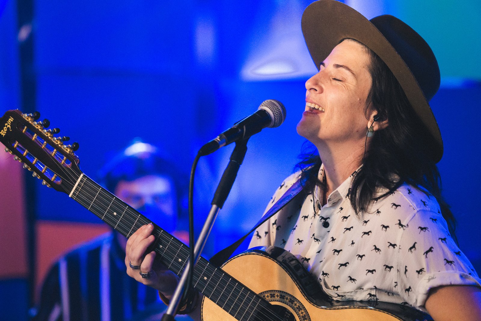 Violeiras da nova geração se unem para mostra musical