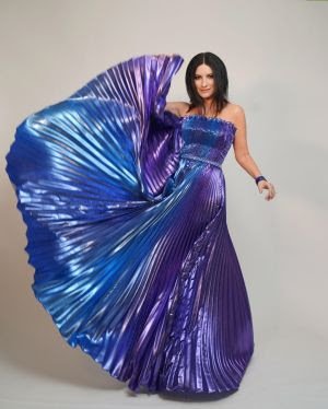 Academia Latina da Gravação escolhe Laura Pausini para apresentar o 23º LATIN GRAMMY AWARDS® - imagem 2