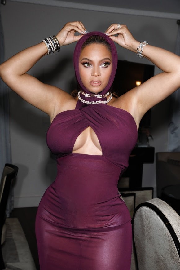 BEYONCÉ USA TIFFANY & CO. PARA O CLUB RENAISSANCE - imagem 2