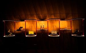 Christian Louboutin apresenta 'The Loubi Show II' na Torre Eiffel - imagem 2