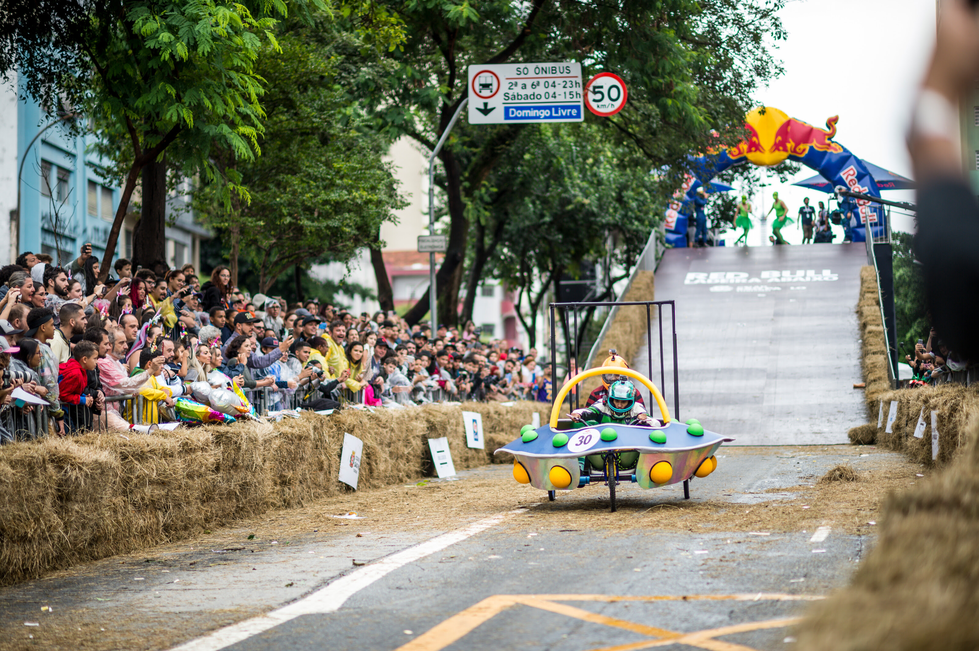 Com Thaynara OG e Pedro Scooby, corrida 'maluca' de carros sem motor acontece neste domingo (9) no interior - imagem 3