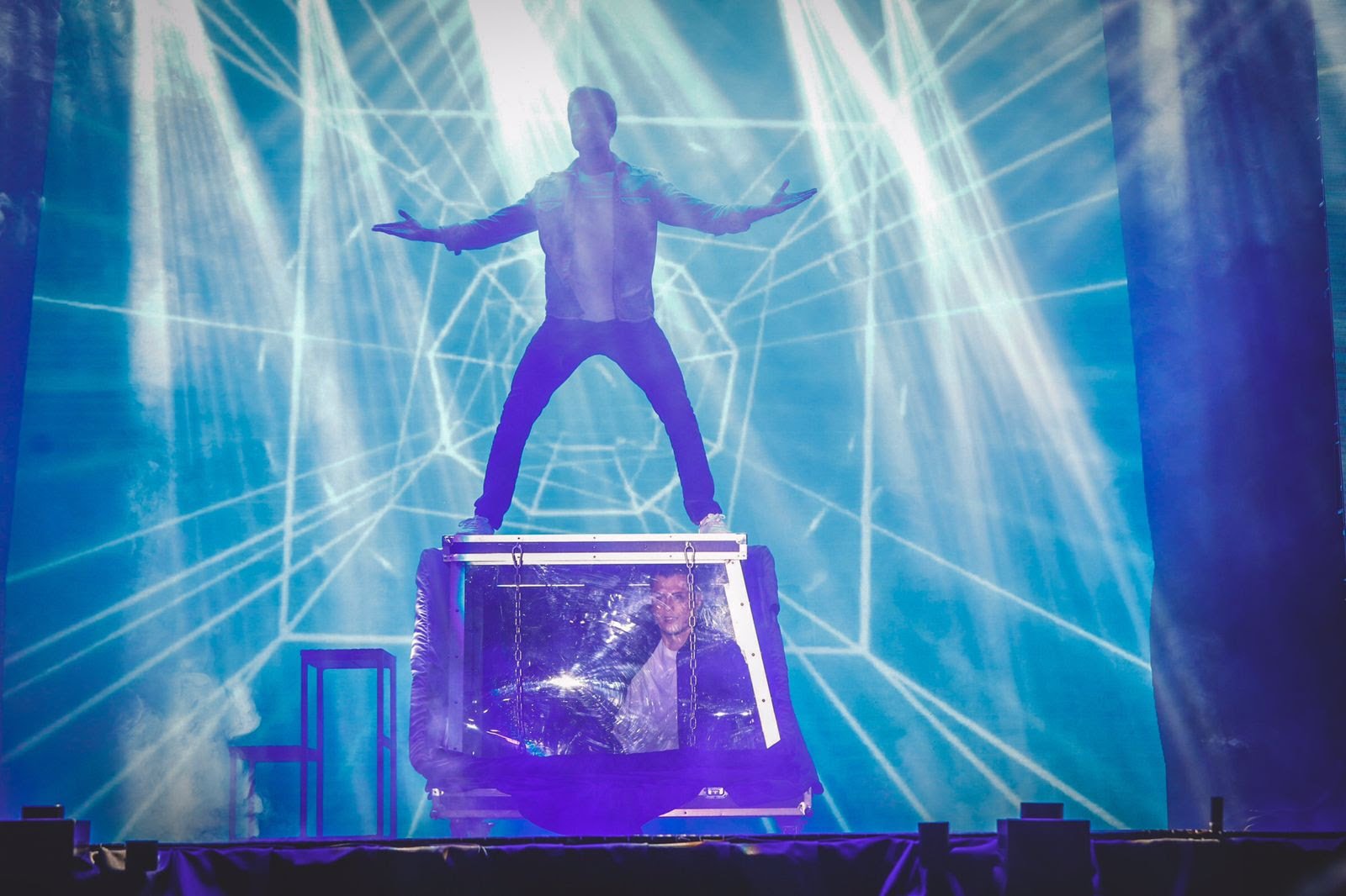 ILUSIONISTAS HENRY E KLAUSS SÃO DESTAQUE EM PROGRAMAS DE TVS NO BRASIL E NA ITÁLIA - imagem 8