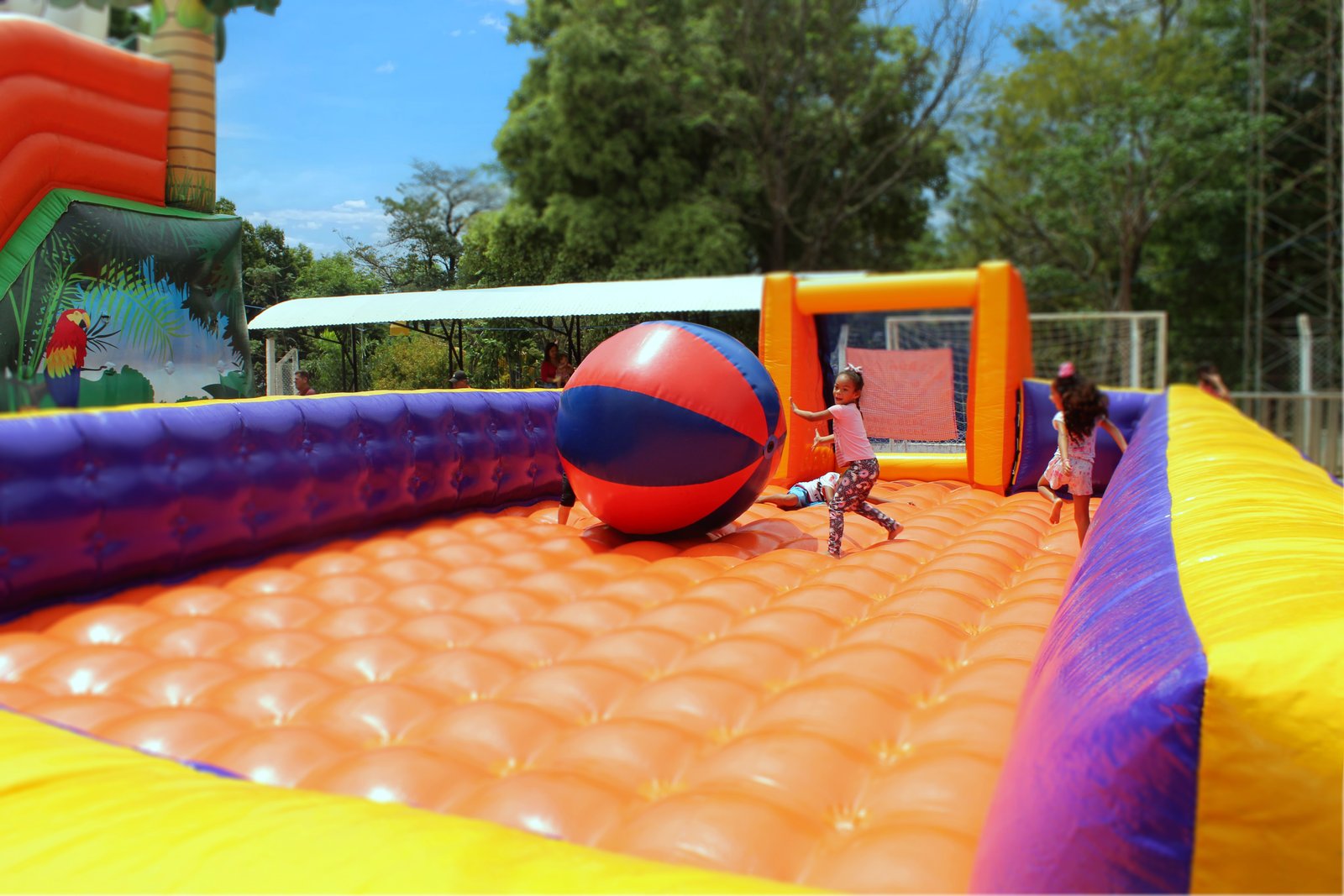 PARQUE AQUÁTICO DO INTERIOR DE SÃO PAULO PARTICIPA DE AÇÃO SOCIAL E FAZ DOAÇÃO DE 4 MIL BRINQUEDOS EM PROL DE - imagem 3