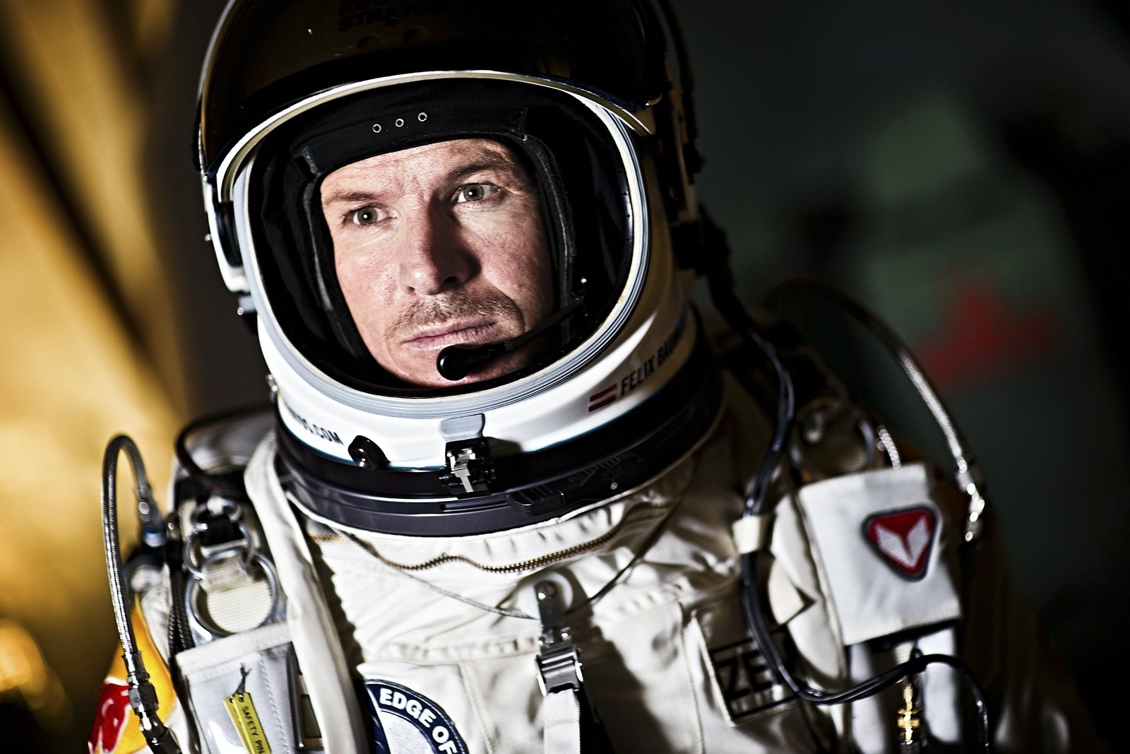 Salto da estratosfera e marco no streaming: Novo filme celebra feito histórico de atleta que superou - imagem 4