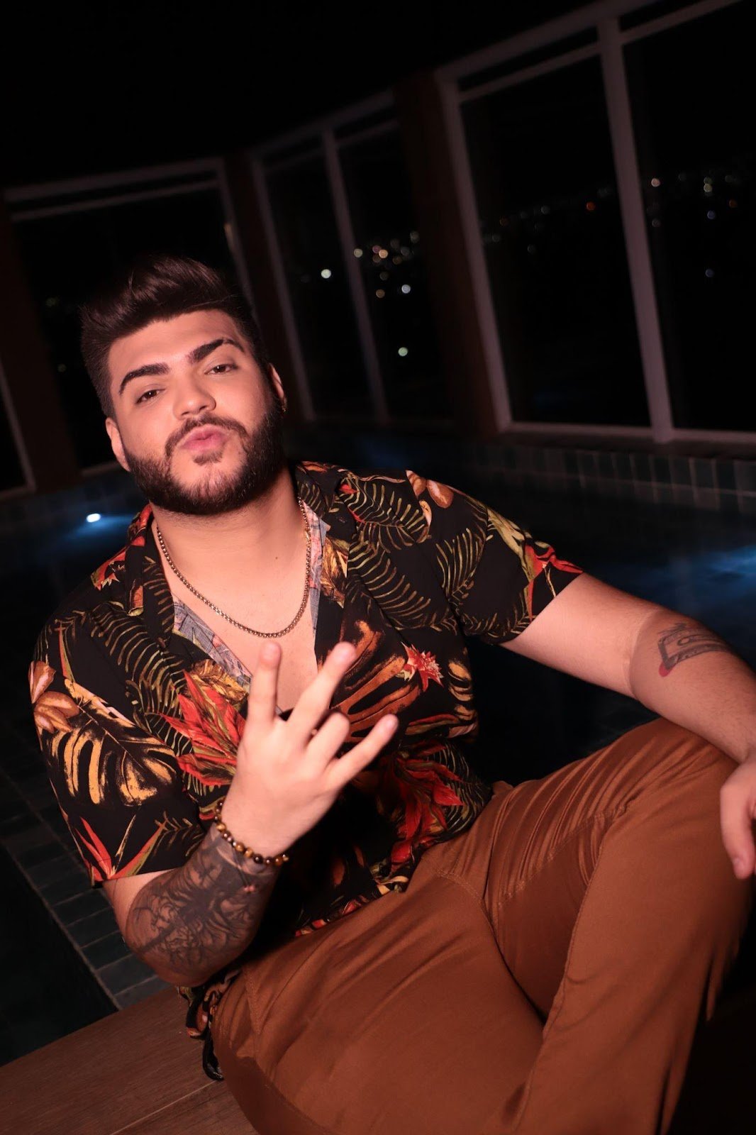 SUCESSO NAS REDES SOCIAIS, KADU MARTINS LANÇA SINGLE “NOVINHA DO ONLYFANS”