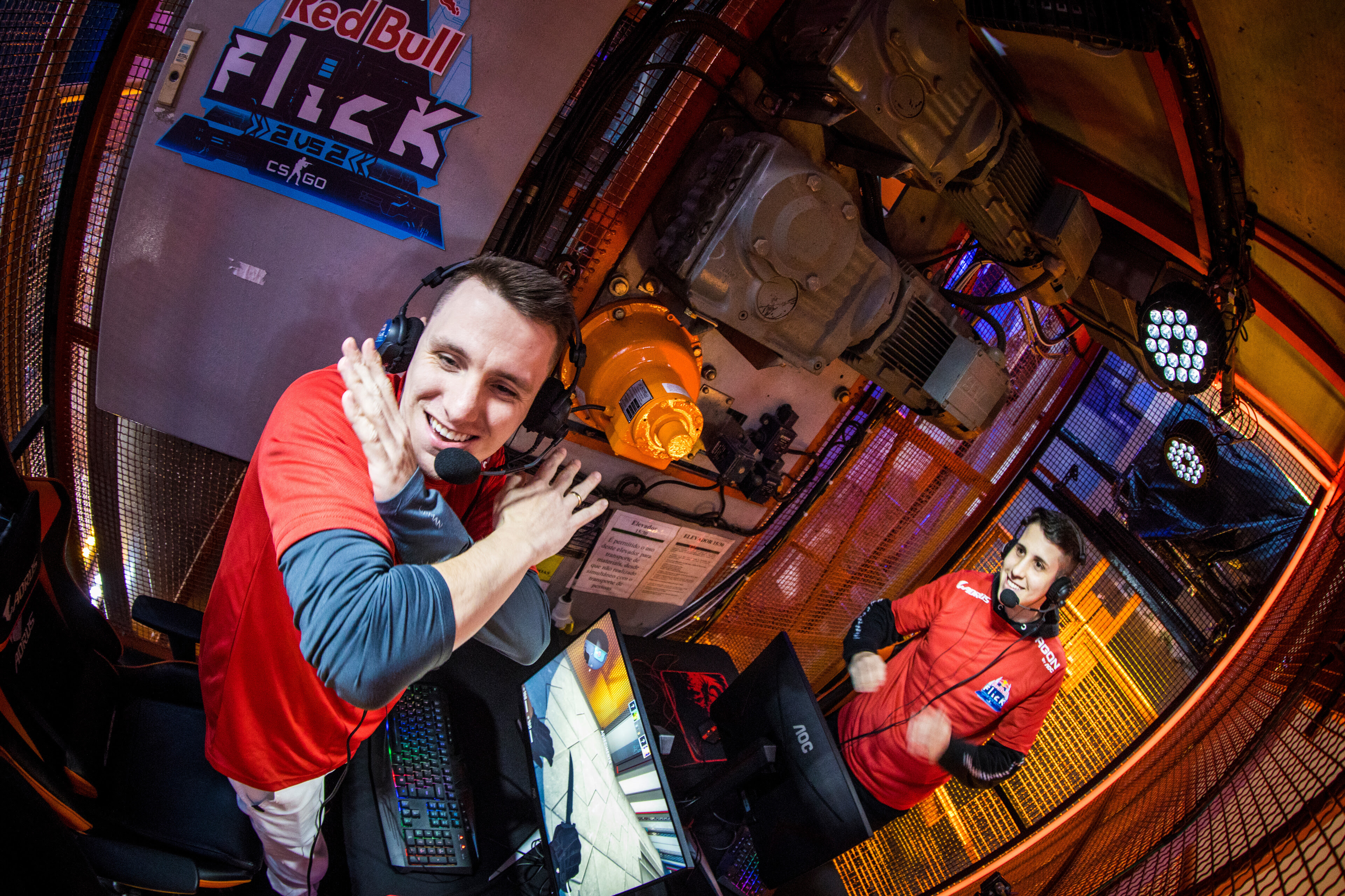 CS:GO: Underdogs surpreendem m0NESY, drop, cadiaN e pro-players e vencem Mundial 2x2 - imagem 6