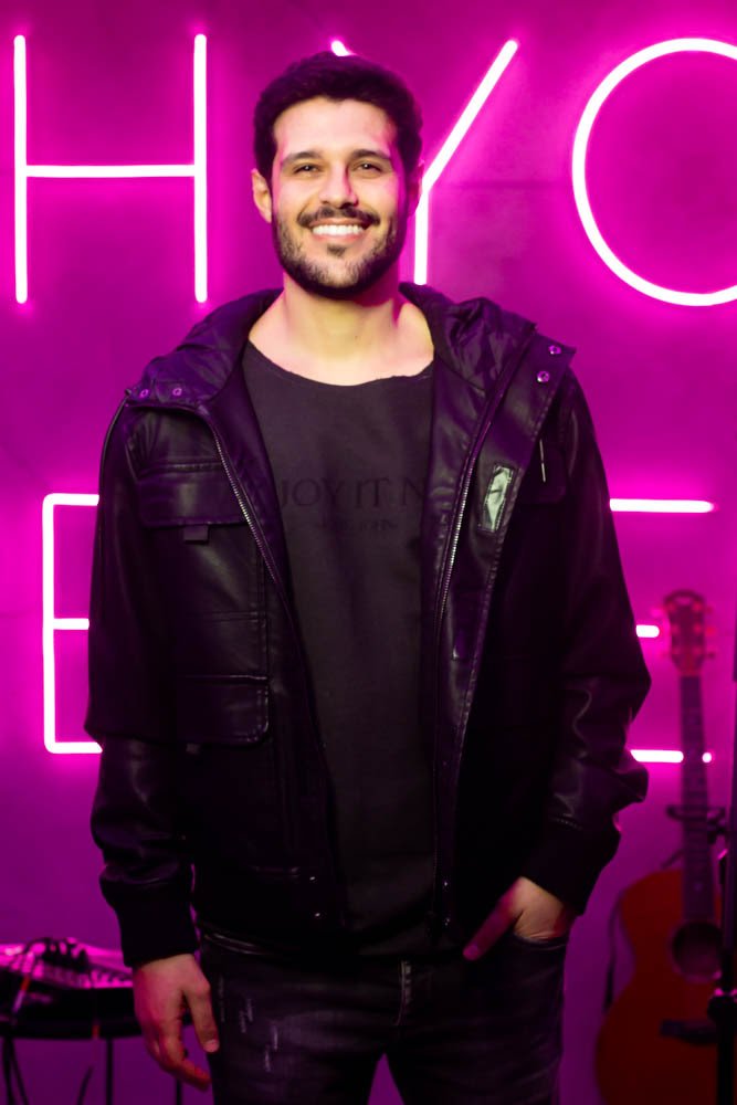 Ex-BBB, Rodrigo Mussi celebra recuperação e reúne amigos famosos em pocket show de Fiuk na Housi em SP - imagem 9