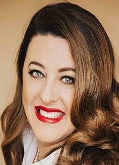 Livraria da Vila recebe a escritora americana Lyssa Kay Adams em lançamento em São Paulo - imagem 2