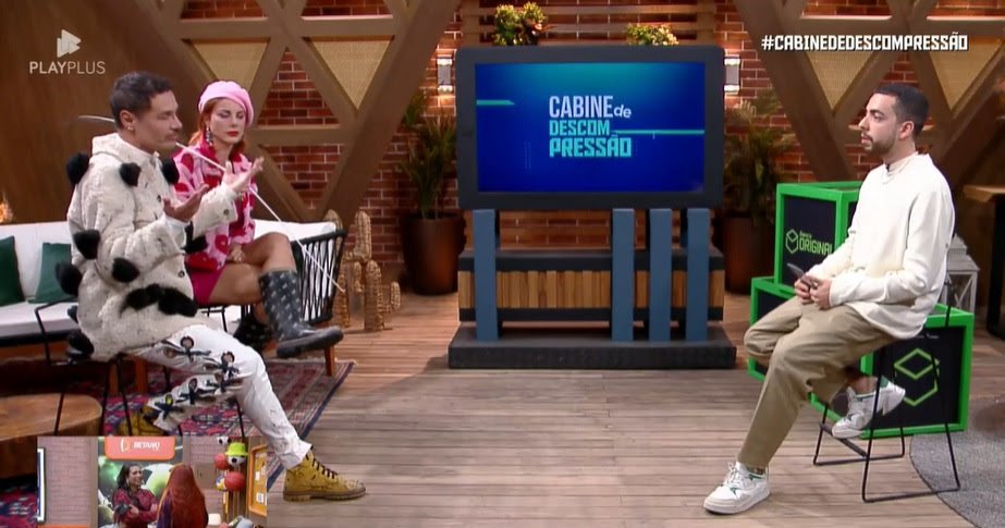 NA ‘CABINE DE DESCOMPRESSÃO’ EM NOITE INÉDITA, DEBORAH ATACA DEOLANE: “CHATA PRA CARAMBA!” - imagem 6