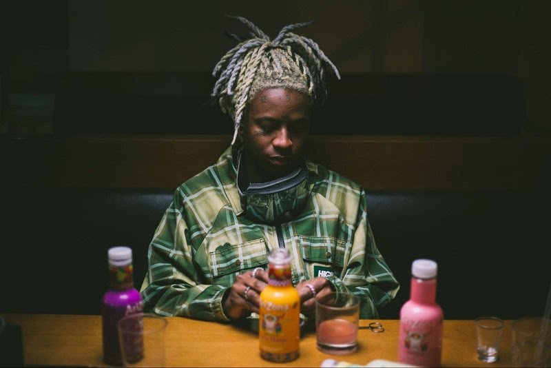 Yunk Vino lança o aguardado single "Arizona", que chega em formato inédito junto com a faixa "Olhares"