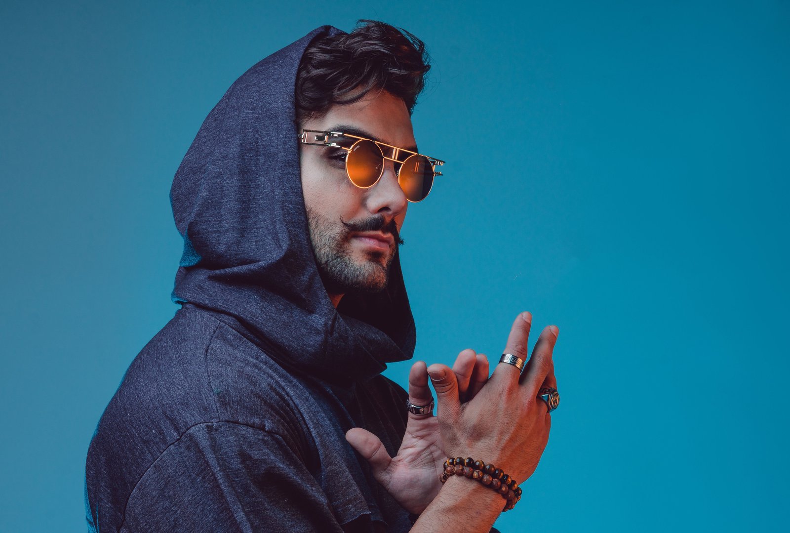 EME lança remix oficial da música “Deu meia noite” com MC Delux - imagem 6