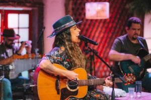 Lauana Prado lança "Se É Amor Não Sei" como single final do projeto "Raiz" - imagem 2