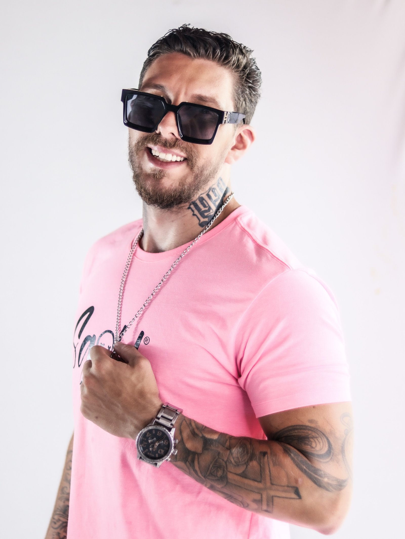 Tembici e Housi inauguram "Estação Rosa" de Bike Itaú na Faria Lima ao som de DJ Pedretti - imagem 4