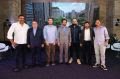 (da esq. para dir.: Marcelo Frazão, Alexandre Modonezi, Pepeu Correa, Ricardo Nunes, Gustavo Luveira, Claudio Macedo e Gustavo Pires)