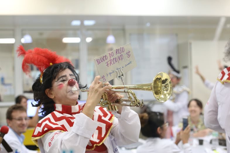 BLOCO DO RISO FROUXO DO DOUTORES DA ALEGRIA RETOMA APRESENTAÇÕES NOS HOSPITAIS PÚBLICOS DE SP - imagem 3