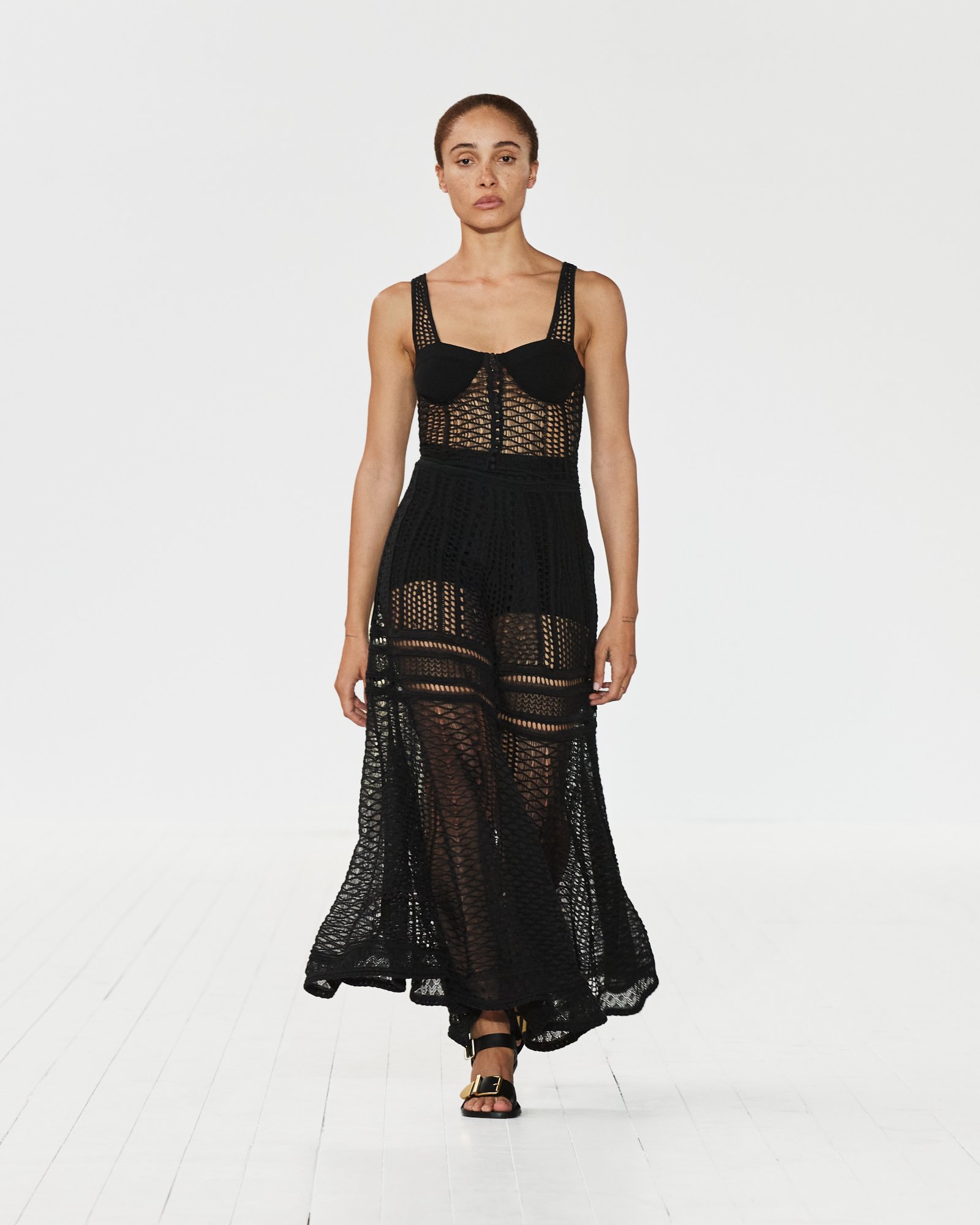 Chloé se inspira na arte barroca e no poder feminino em sua coleção de inverno 23 - imagem 6