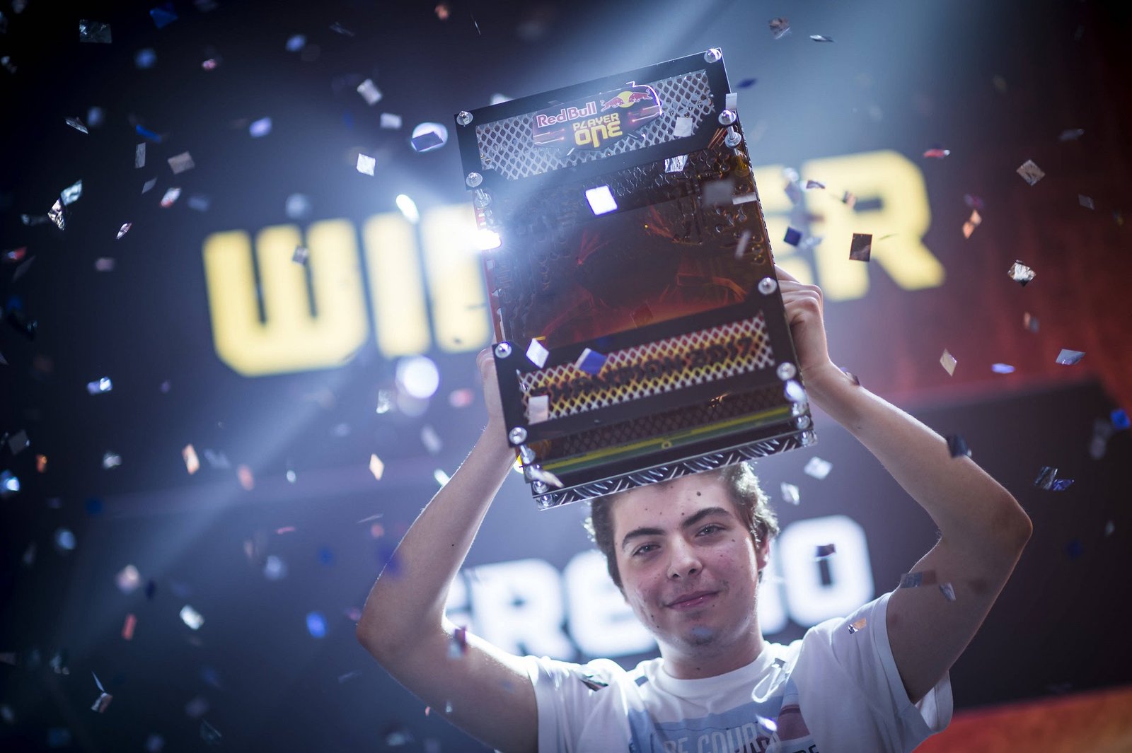 LOL: Com retorno de ‘lendas’, maior torneio de x1 chega à final brasileira de edição histórica - imagem 8