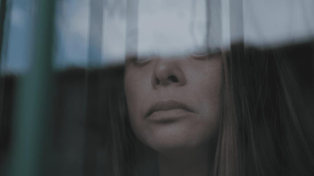 Filme exclusivo do Curta!, ‘Incompatível com a vida’, de Eliza Capai, vence o festival ‘É Tudo Verdade’