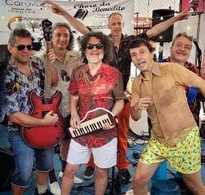 Saco de Gatos: conheça a banda mais brega do Brasil