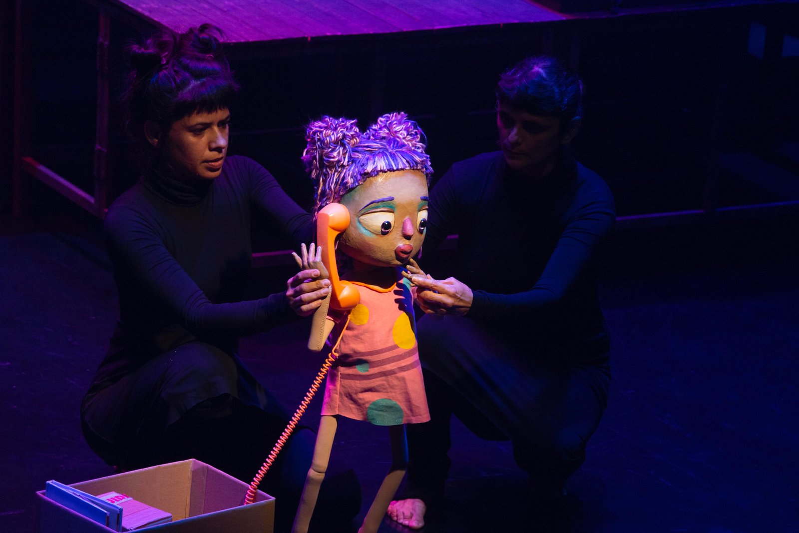 Artesanal Cia de Teatro estreia o espetáculo AZUL noCentro Cultural Banco do Brasil Rio de JaneiroDe 13 de - imagem 5