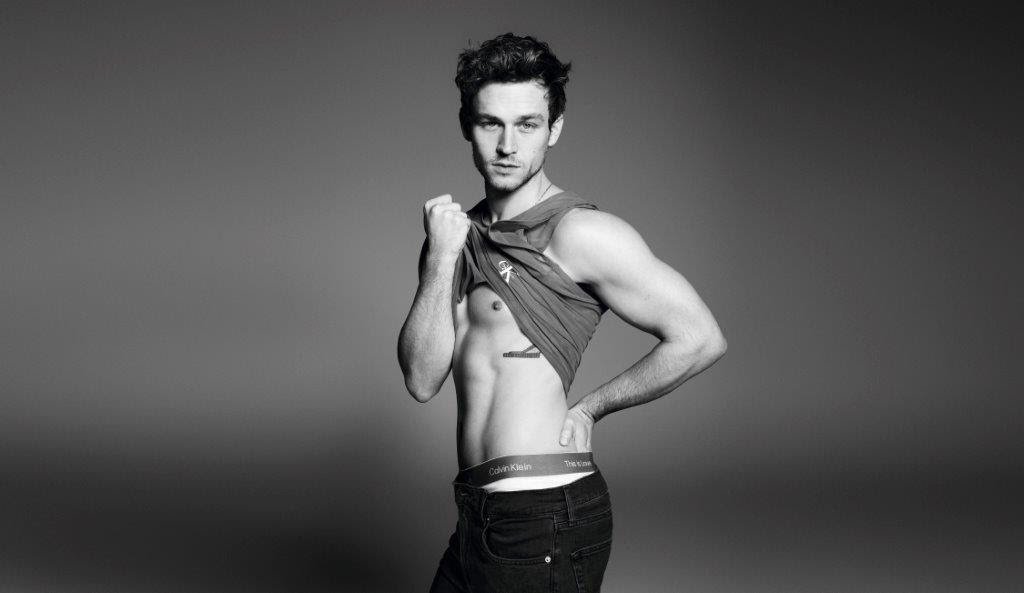 Calvin Klein celebra o mês de Pride por meio da autoexpressão e sensualidade em sua campanha Let It Out