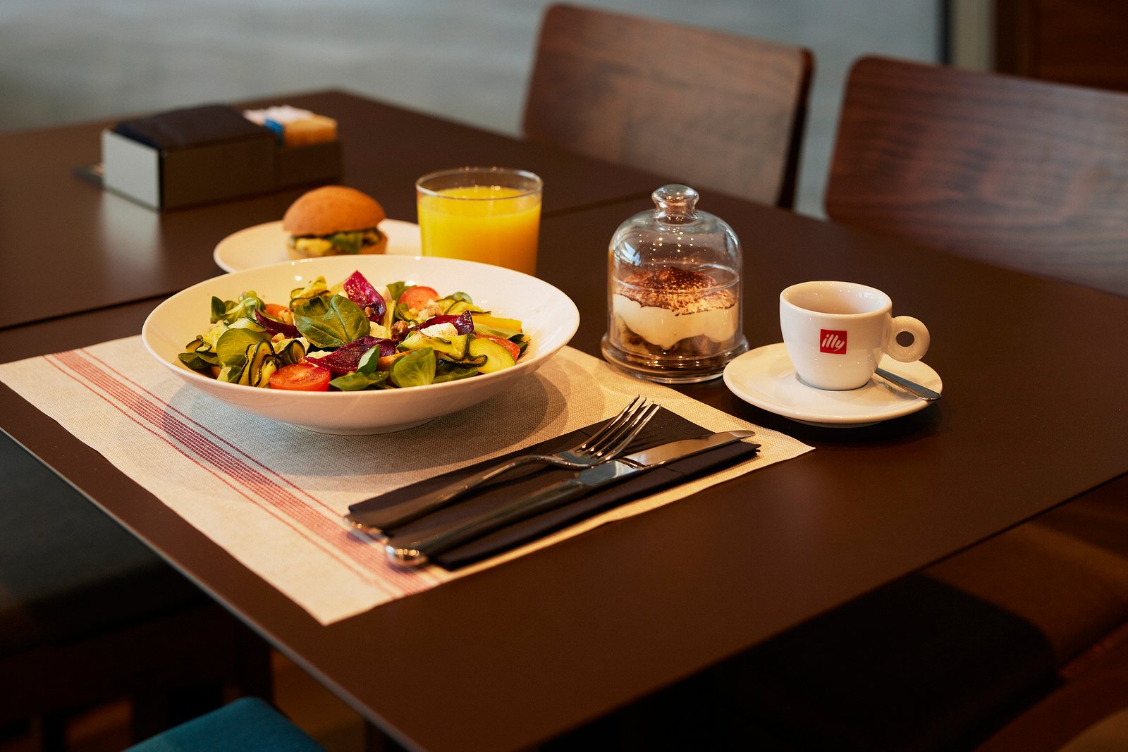 illycaffè abre uma nova flagship store no CityLife de Milão - imagem 4