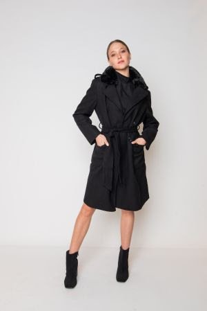 Jeans, metalizados e all black: confira as principais tendências de coleções outono inverno - imagem 2