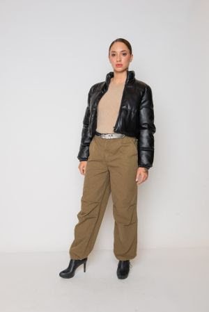 Jeans, metalizados e all black: confira as principais tendências de coleções outono inverno - imagem 6