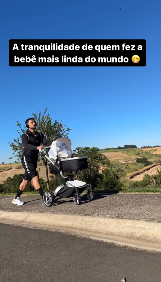 Julio Rocha conta que mãe proibiu ele de mostrar o rosto da filha: “Gerou um certo conflito familiar” - imagem 4