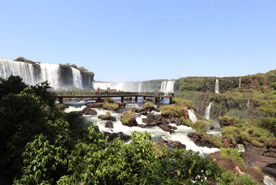 LATAM reforça compromisso com o Brasil e anuncia a sua mais nova rota internacional: Foz do Iguaçu-Lima - imagem 3