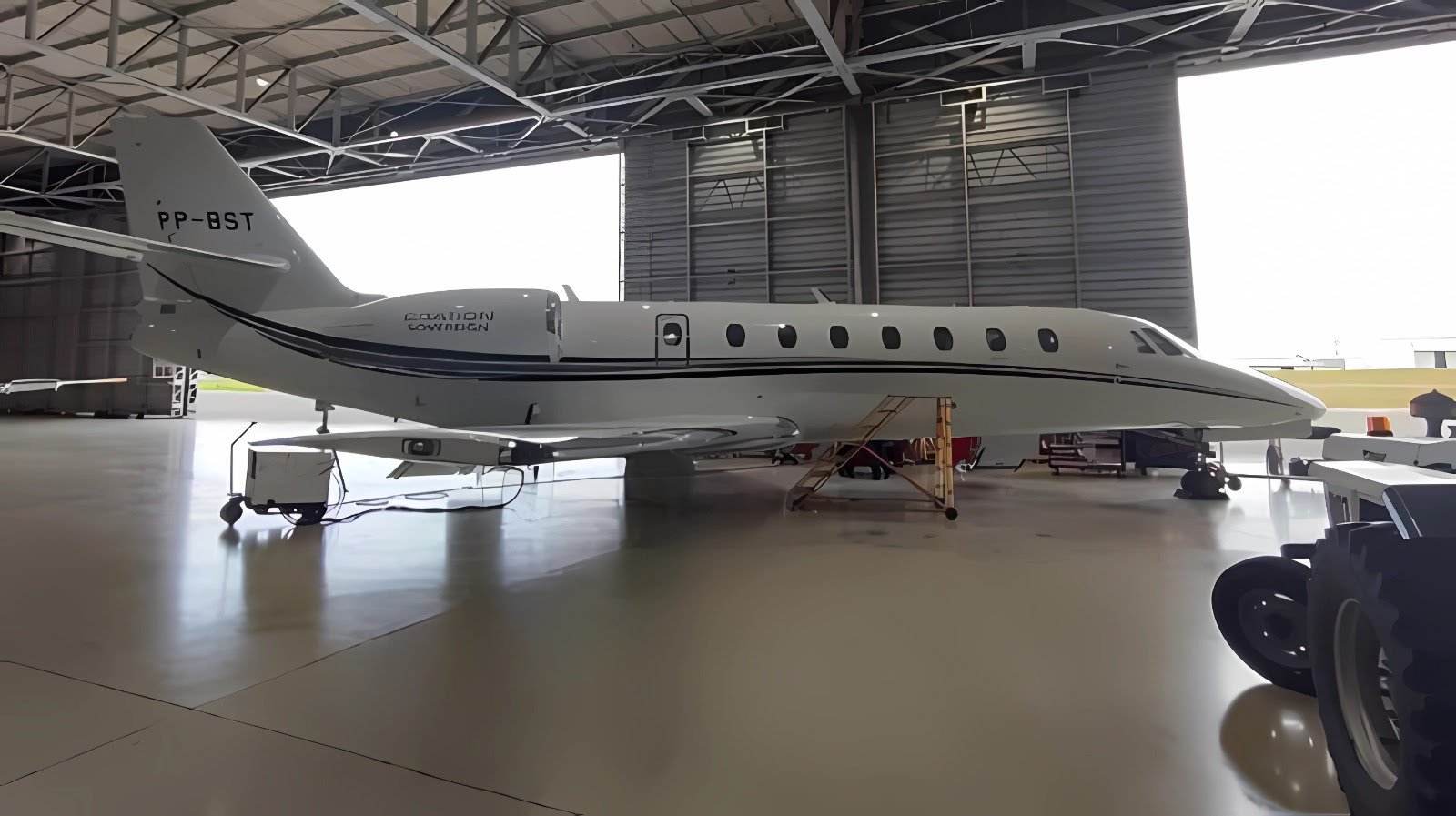 Avião de Wesley Safadão vai a leilão com lance inicial de 23,5 milhões - imagem 3