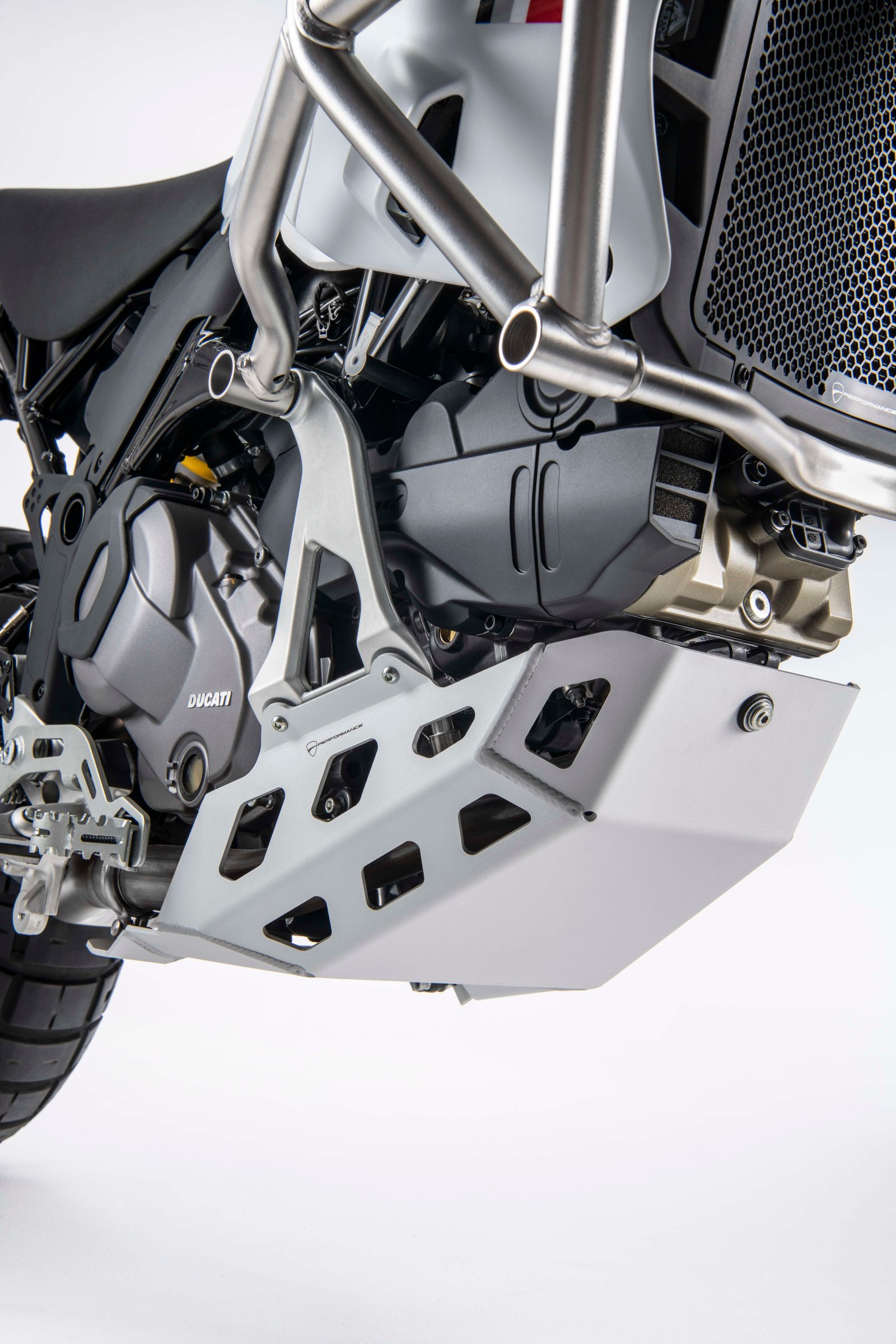 Ducati DesertXdesembarcano Brasil - imagem 9