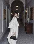 Embaixadora Global da Bulgari, Anne Hathaway, apresenta a coleção FW '23 de Artigos de Couro e Acessórios - imagem 11