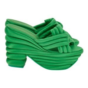 Ferragamo Rainbow | Coleção Pre-Fall 23 - imagem 4