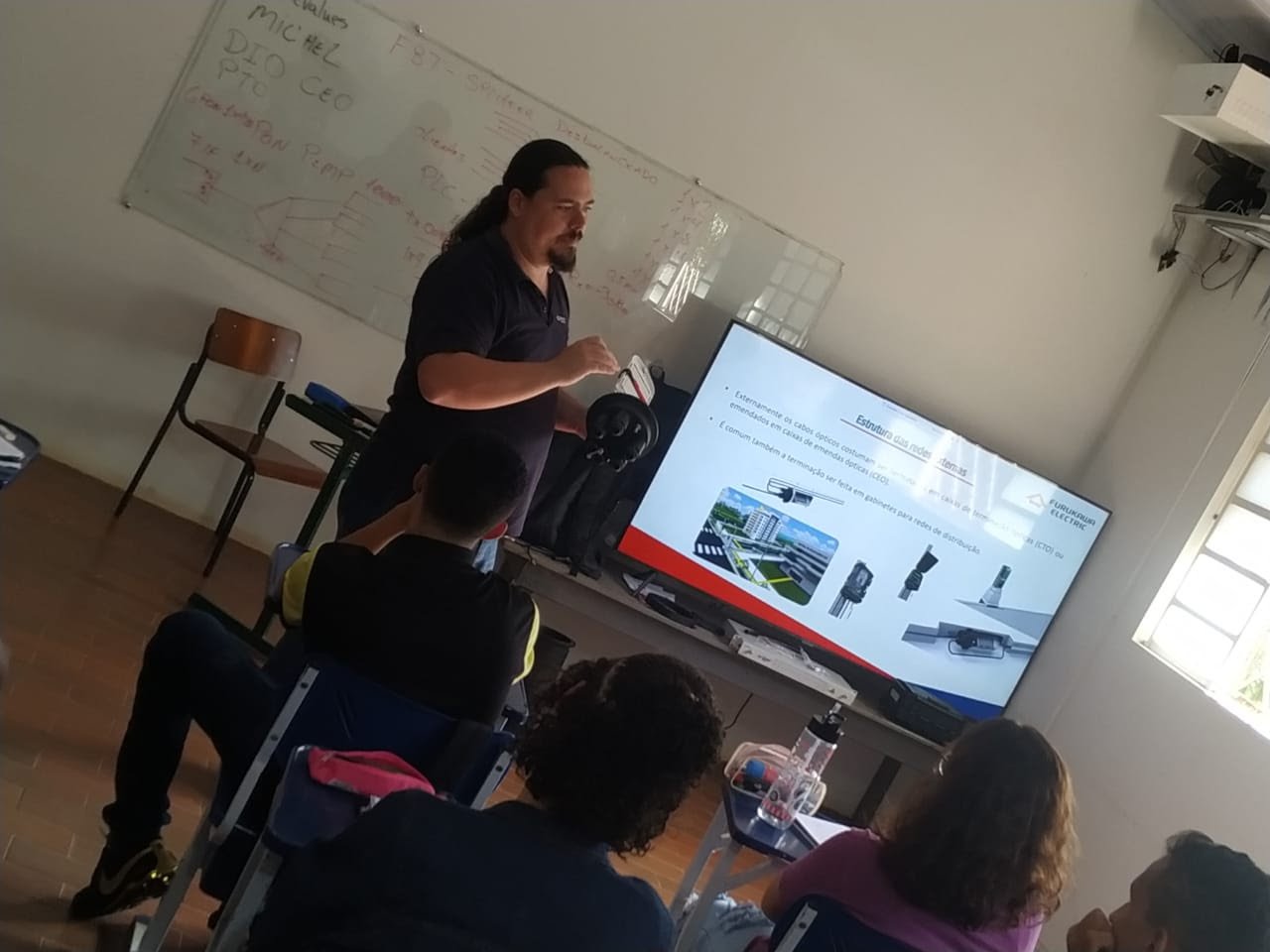 Furukawa oferece treinamento gratuito para jovens estudantes em situação de vulnerabilidade social - imagem 2