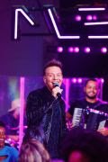 Michel Teló lança primeiro single e clipe do novo projeto "Rolê Aleatório" - imagem 2