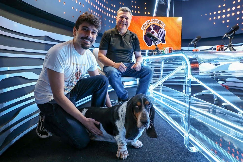 Podcast em família! ‘Pod Pai Pod Filho’, com Téo José, seu filho Alessandro e o cãozinho Anselmo, estreia no - imagem 2