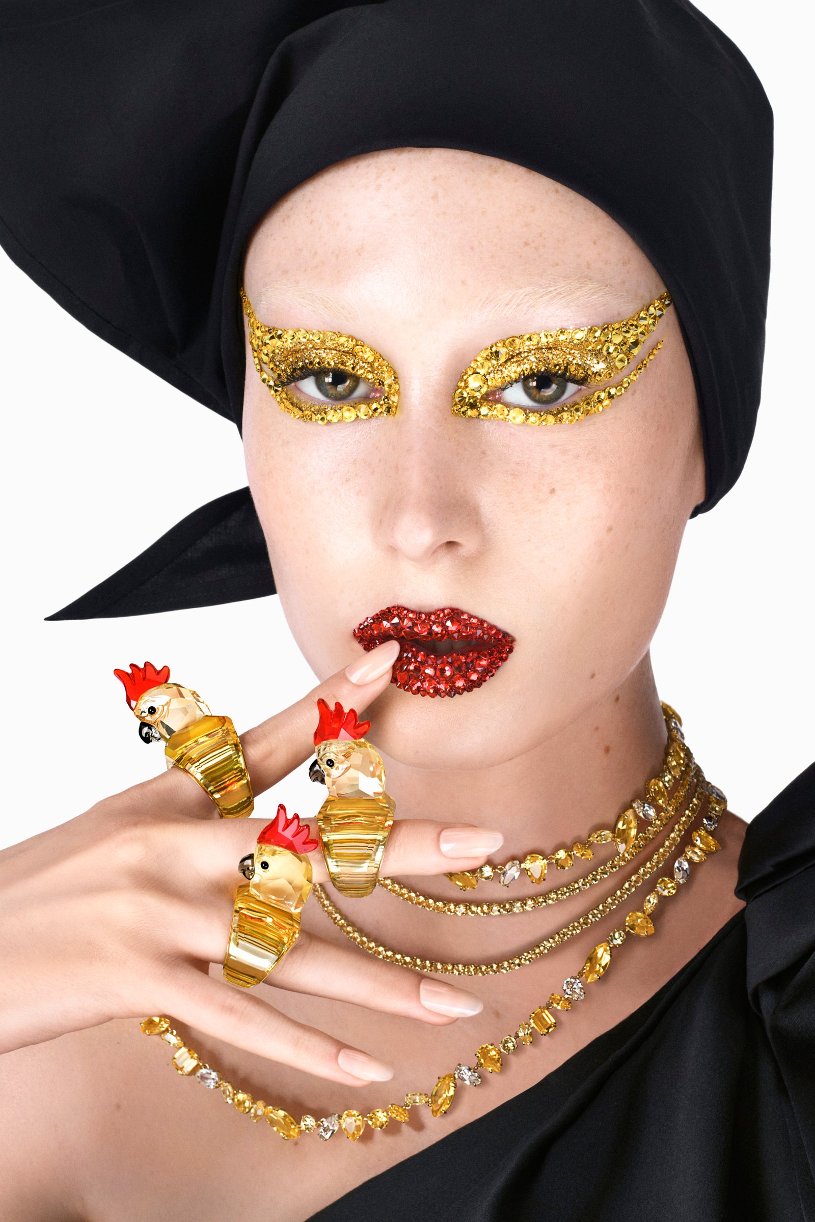 SWAROVSKI lança campanha Metamorphosis por Steven Meisel - imagem 4