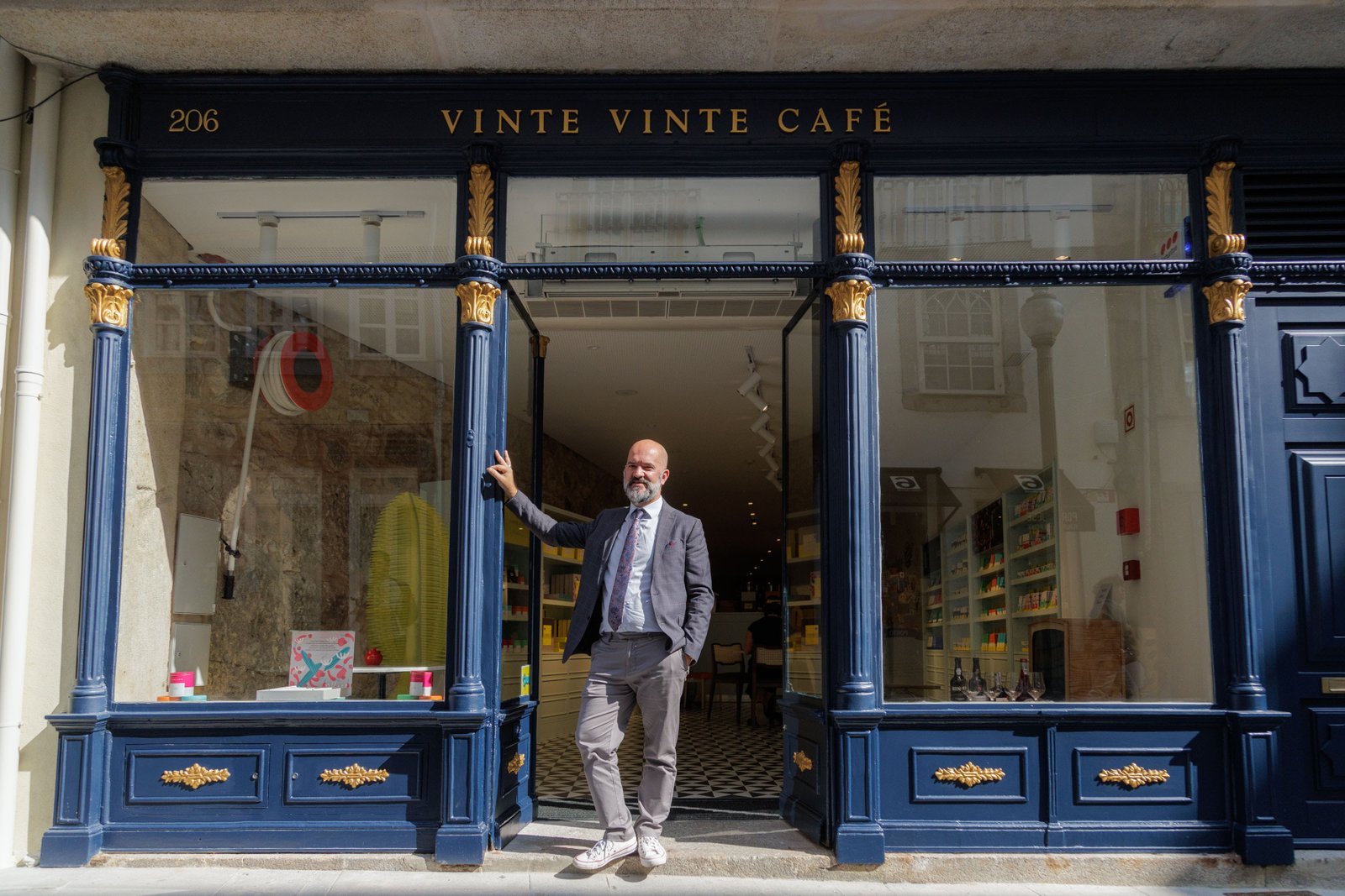 Vinte Vinte Chocolate abre loja na emblemática Rua das Flores, no Porto