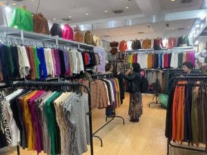 Fabricantes apresentam novidades na "Edição Férias" da Feira da Moda Inverno na Av. Paulista - imagem 2