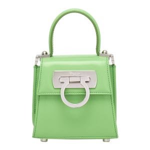 Ferragamo: Icones se tornam minis - imagem 4