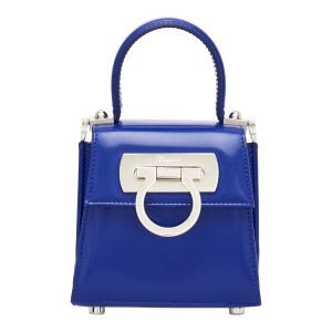 Ferragamo: Icones se tornam minis - imagem 7