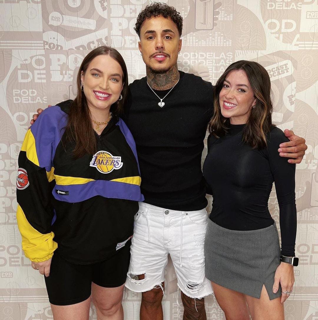 Mc Livinho participa do PodDelas e fala sobre a luta com Dynho Alves: “Até a luta, ele é meu inimigo, no