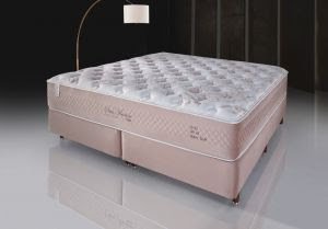Tendência Barbiecore: confira produtos na cor do momento - imagem 6