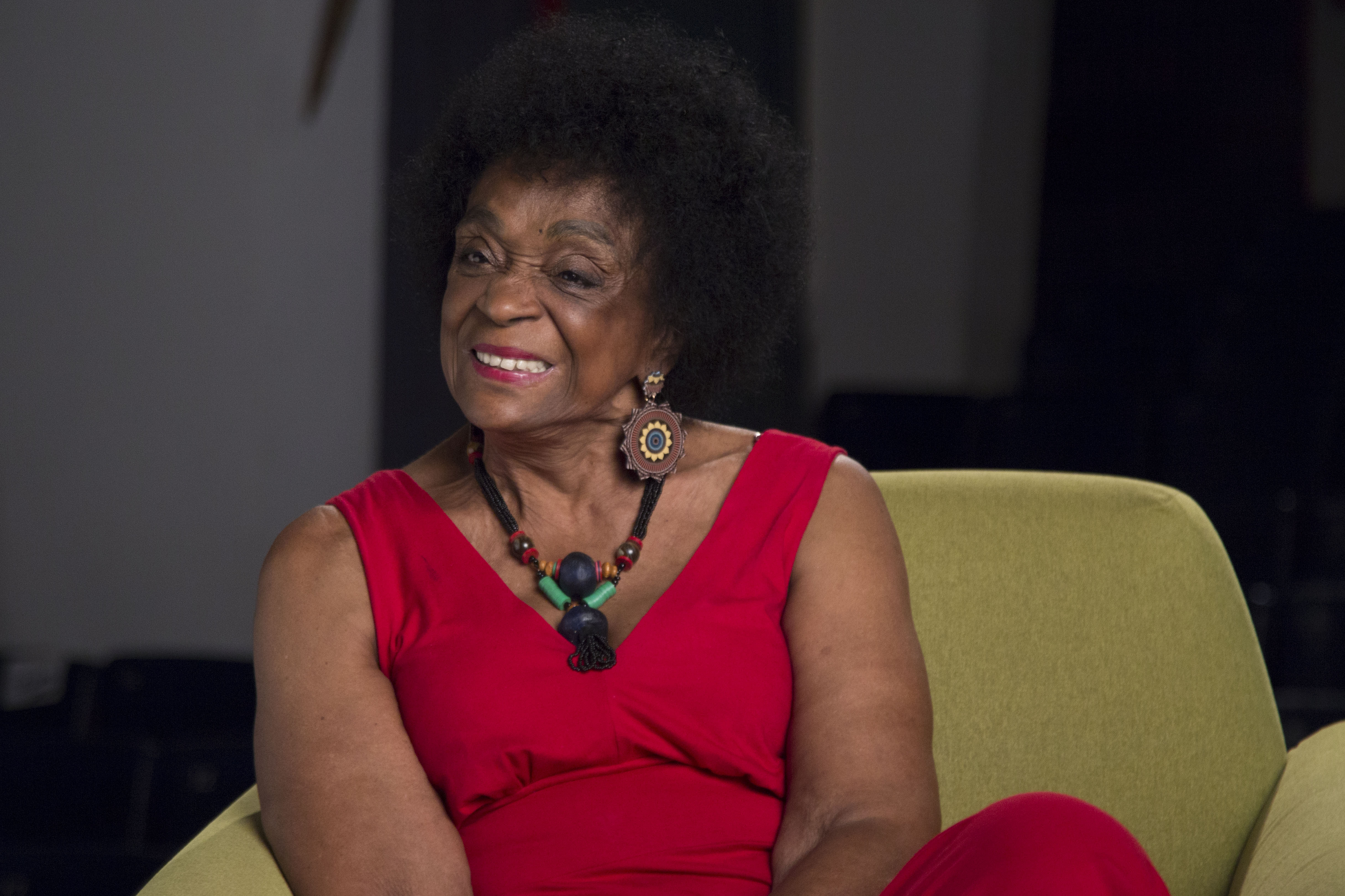 A atriz Léa Garcia contou início na profissão em episódio inédito sobre o Teatro Experimental do Negro hoje