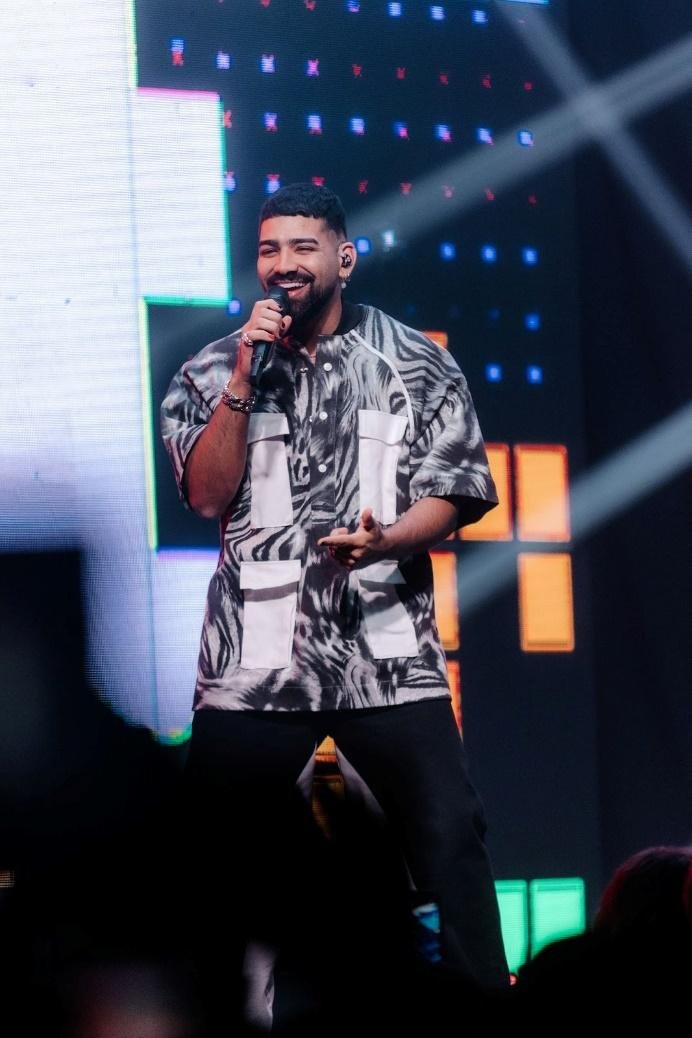 Dilsinho anuncia gravação de ‘Diferentão 2’ em praça pública