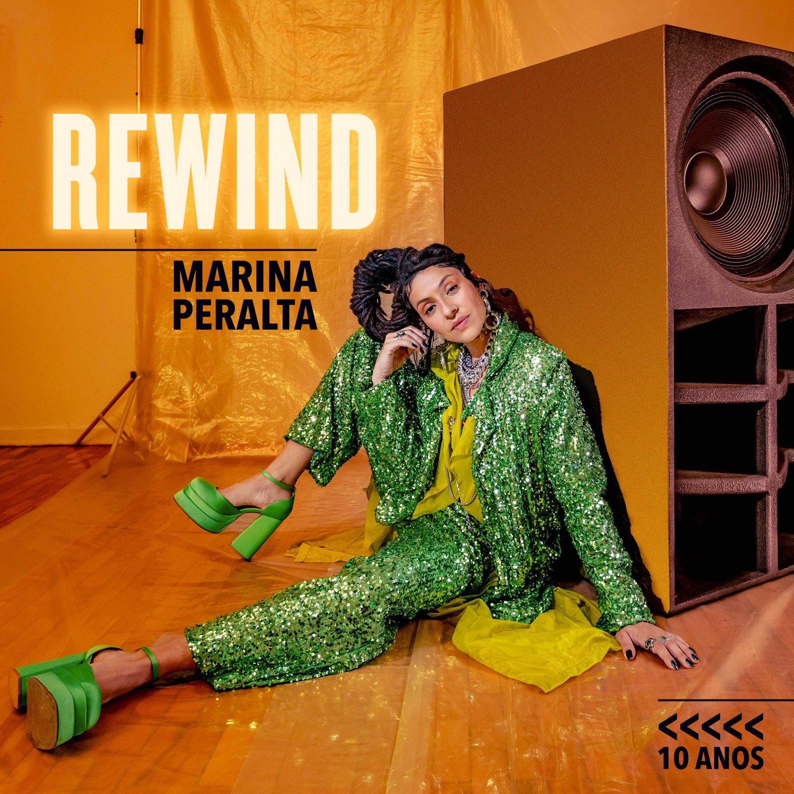 Marina Peralta celebra 10 anos de carreira com o álbum REWIND - imagem 2