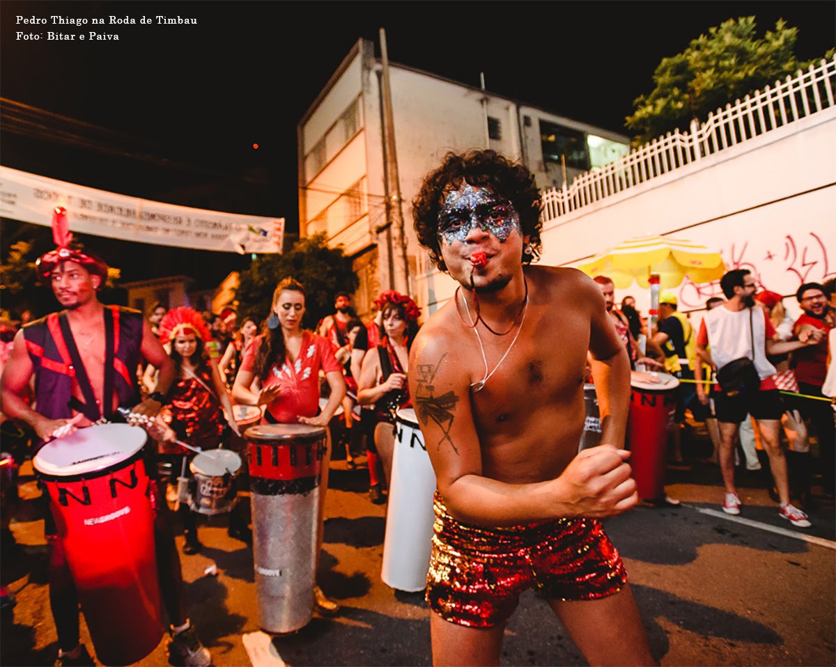No ar, o primeiro vídeo de 'Ritmos da Rua', oficina percussiva oferecida por músicos do Carnaval de BH