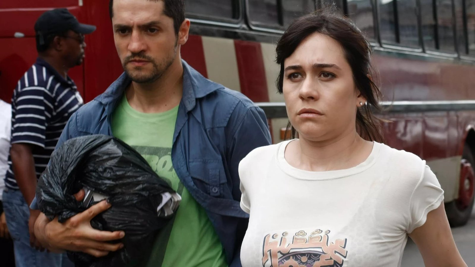 Onde assistir a filmes de ação e suspense nacionais? Telecine reúne 31 títulos como ‘2 Coelhos’ e ‘Tropa de - imagem 2