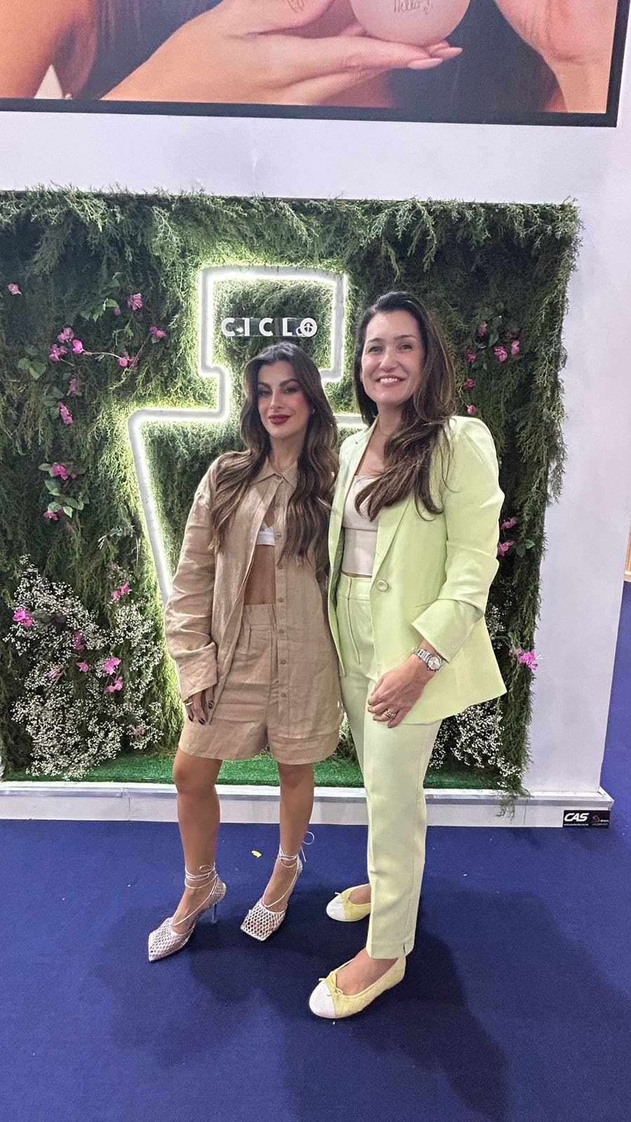 Ciclo Cosméticos recebe Nah Cardoso durante a Beauty Fair - imagem 2